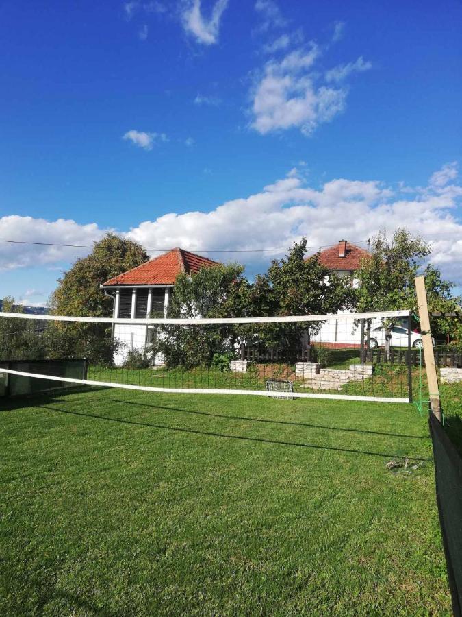 Vila Vikendica I Vajat Vrbica Kalesija Exteriér fotografie