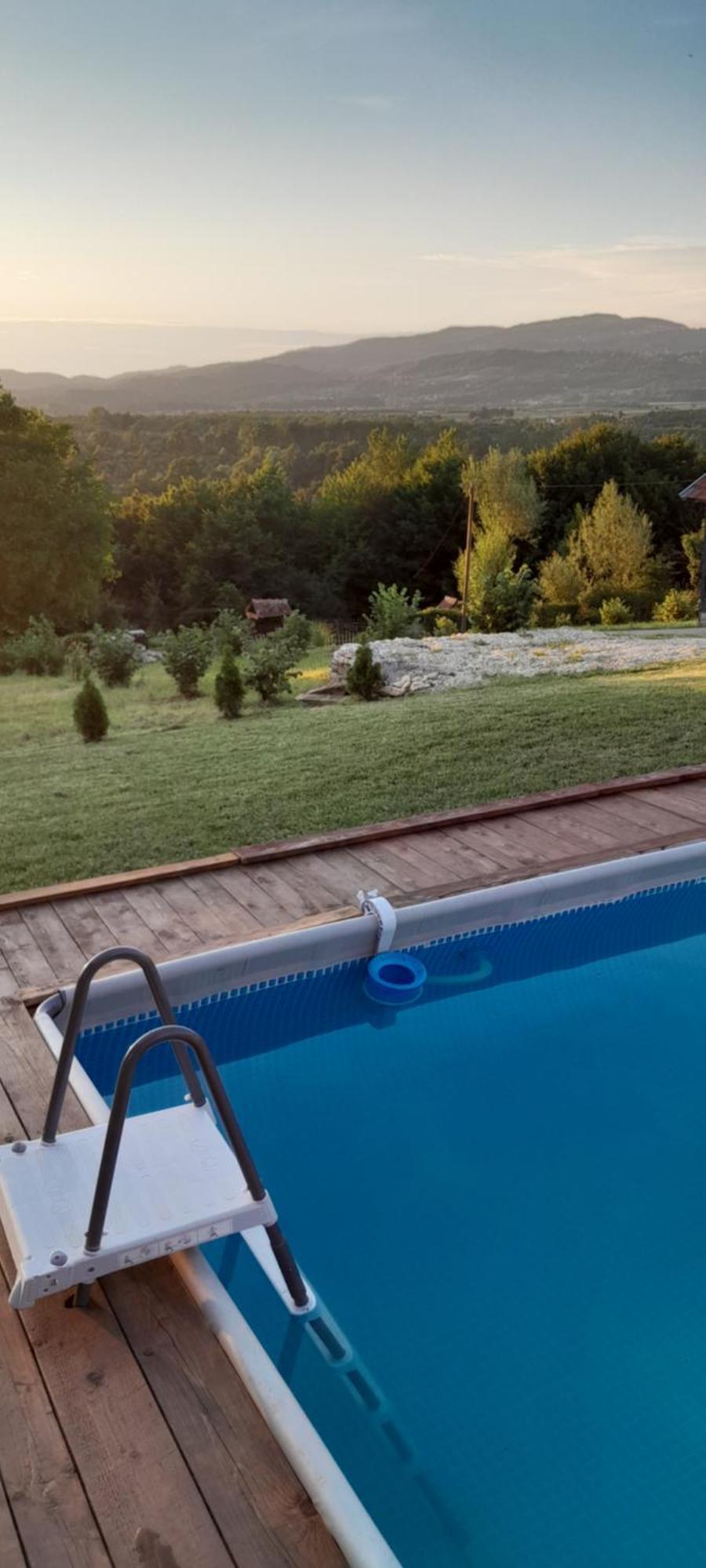 Vila Vikendica I Vajat Vrbica Kalesija Exteriér fotografie
